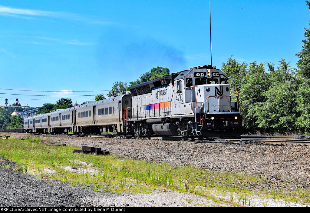 NJT 4213 on train 1111